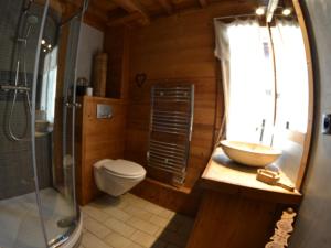 Maisons de vacances VAUJANYLOCATIONS - Le Grenier de Germaine : photos des chambres