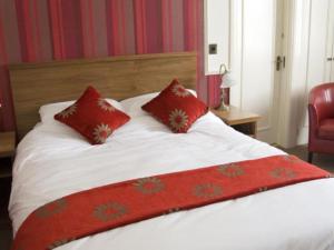 Double Room with Private Bathroom room in The Railway Inn