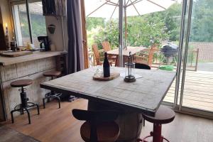 LIDYLLIQUE - Studio Privé Sous Maison