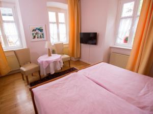 Hotel zur Post - Burg an der Mosel