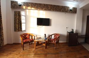 Hotel Vatika - the riverside resort