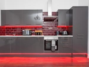 Live in Leeds Greenhill Bungalows