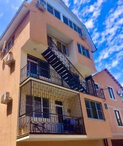 Hotel by the sea Rozetta - Sukhum