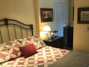 Superior Queen Room room in The Inn at Stony Creek