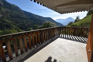 Maisons de vacances VAUJANYLOCATIONS - Le Jardin Alpin : photos des chambres