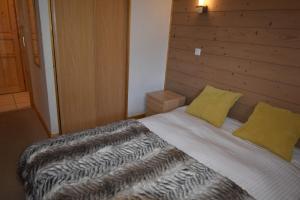 Maisons de vacances VAUJANYLOCATIONS - Le Jardin Alpin : photos des chambres