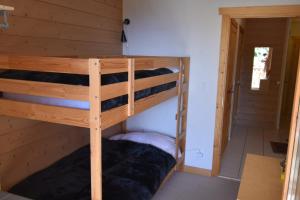 Maisons de vacances VAUJANYLOCATIONS - Le Jardin Alpin : photos des chambres