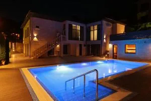 Boutique-hotel ANANA - Khasaut-Grecheskoye