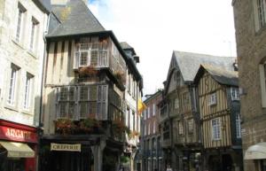 Maisons d'hotes La Closerie de Sens : photos des chambres