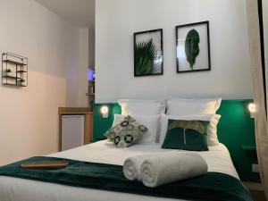 B&B / Chambres d'hotes Logis St Joseph : photos des chambres