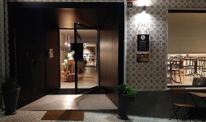 O VIOLAS - Art Coffee & Guesthouse