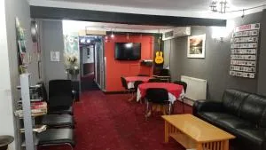 罗马路市景酒店 - 依尔福