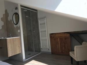Maisons de vacances Maison Loiseau - Maison Calme au Centre de Beaune : photos des chambres