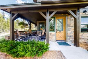 One Bedroom Apartment room in Modern Granby Ranch Condo