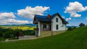 Willa Jaskółka - Hałuszowa