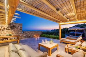 Sea View 4 Bedroom Villa Outdoor Hot Tub | M Three