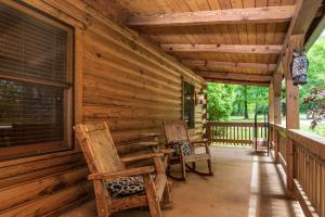 Deer Tracks with HotTub, GameTable