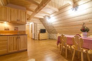 Folk Resort Domki i Apartamenty