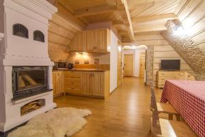 Folk Resort Domki i Apartamenty