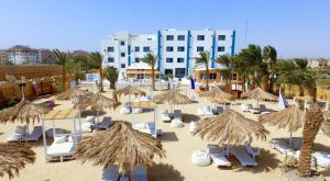 Lagoonie Lodge & Beach