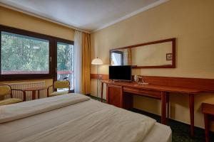 Double Room with Park View room in Hotel Lövér Sopron