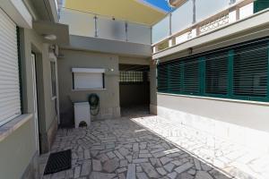 Caparica Beach House Holiday Home