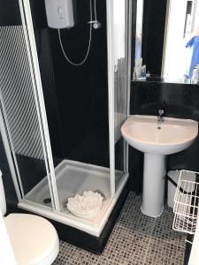 Small Double Room room in Westbourne House