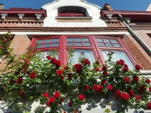 奥特劳巴朵酒店 - 蒙桑巴勒尔