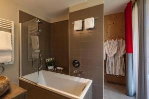 LAiguille Grive Chalets Hotel