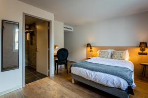 Hotels Hotel L'Ouvree : Chambre Quadruple Confort