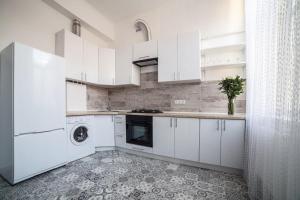 Apartament on Kulisha street