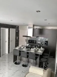 Swiss Luxury Apartment - Tárnokréti