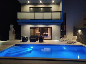 Villa TeSa - heated swimming pool