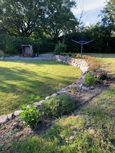 Charmantes Haus mit zwei Ferienwohnungen und großem Garten in Aventoft - Enjoy!