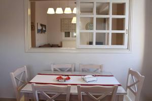 Modern and independent apartment 83 m2, with garden, 5min to the beach and the city center