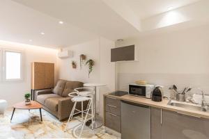 Appartements Renovated apartment on the VIEUX PORT : photos des chambres