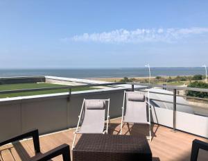 Hotels Hotel Spa du Beryl Joa : Chambre Double ou Lits Jumeaux Supérieure avec Terrasse - Vue sur Mer