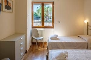 Twin Room with Private Bathroom