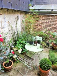 Appartements My Little Garden -Coeur historique -Parking gratuit 500m -La Clef de Honfleur : photos des chambres