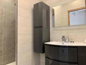 LES PRAIRIES DE LENCREME