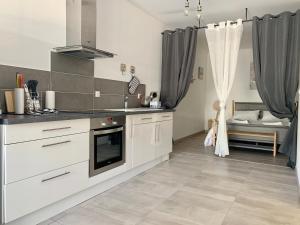 LES PRAIRIES DE LENCREME