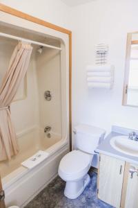 Pecks Housekeeping Cottages