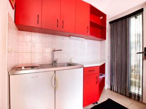 Refreshing Apartment in Omi with Balcony