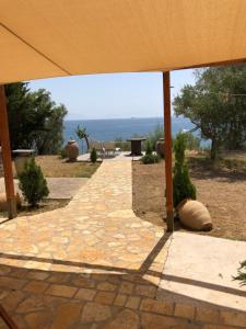 Seafront Studio with direct beach access Messinia Greece