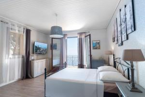 Villas Spacious Provencal Guesthouse with amazing Monaco & Sea View : photos des chambres