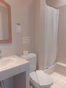 Hotels Hotel P.L.M. : photos des chambres