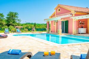 Beach Villa Joanna by PosarelliVillas