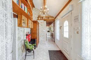 Gîte Leomie - Maison en pierre au pied des vignes - Monthurel