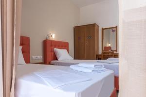 Nikos Rooms Chania Greece