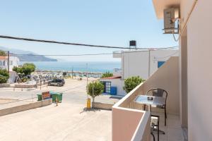 Nikos Rooms Chania Greece